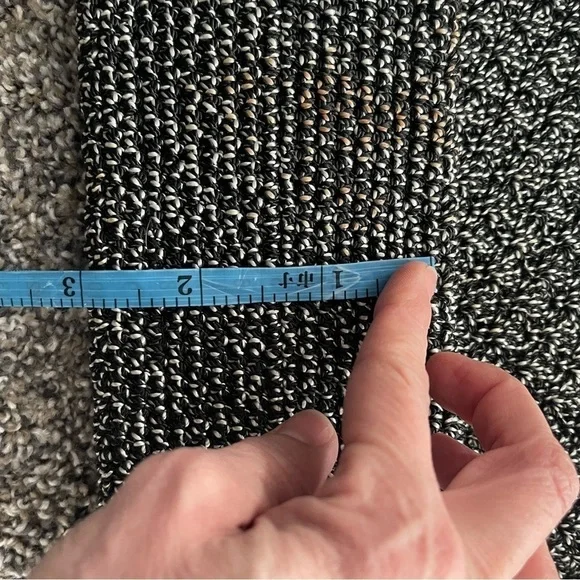 The Sak crocheted shoulder bag in black and white - Picture 7 of 8